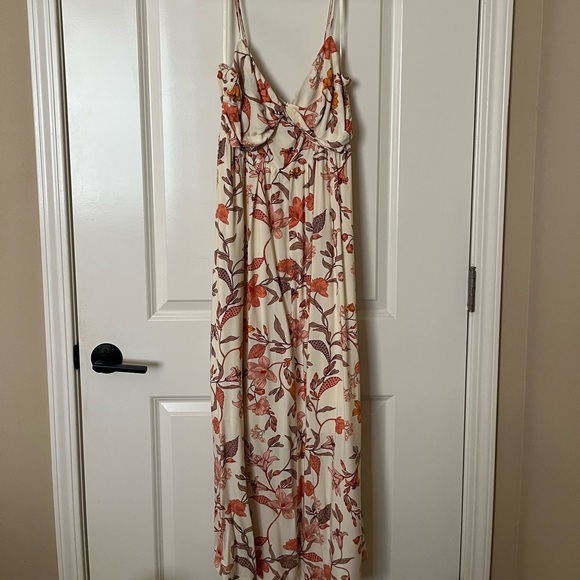 Petal and Pup Tusmore Dress - Picture 4 of 8